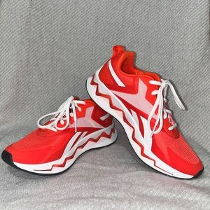 Never Worn Women’s Athletic Reebok Tennis Shoes
